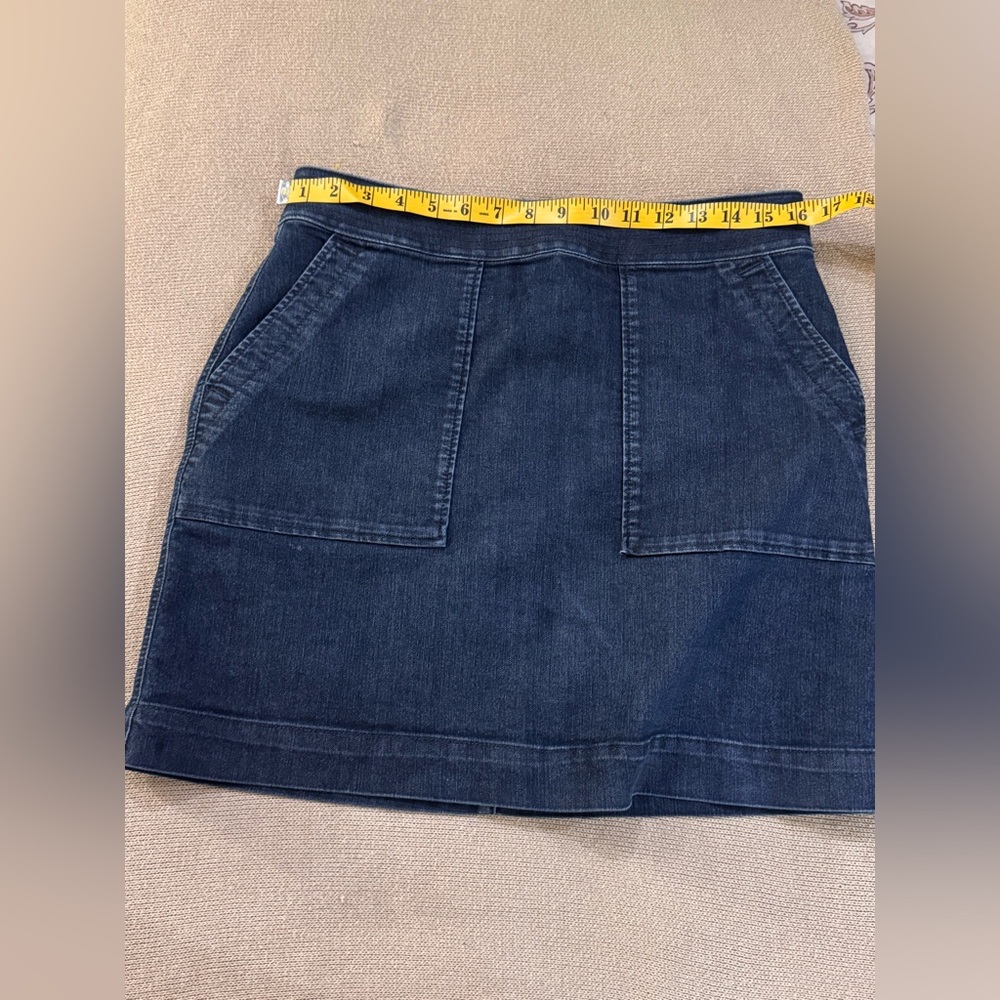 LOFT Dark Blue Mini Skirt - Picture 4 of 7